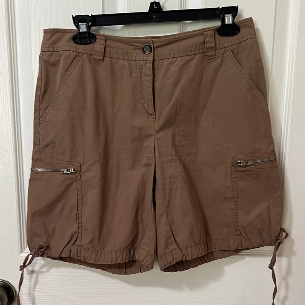LONDONJEAN Tan Cargo Shorts Relaxed Fit